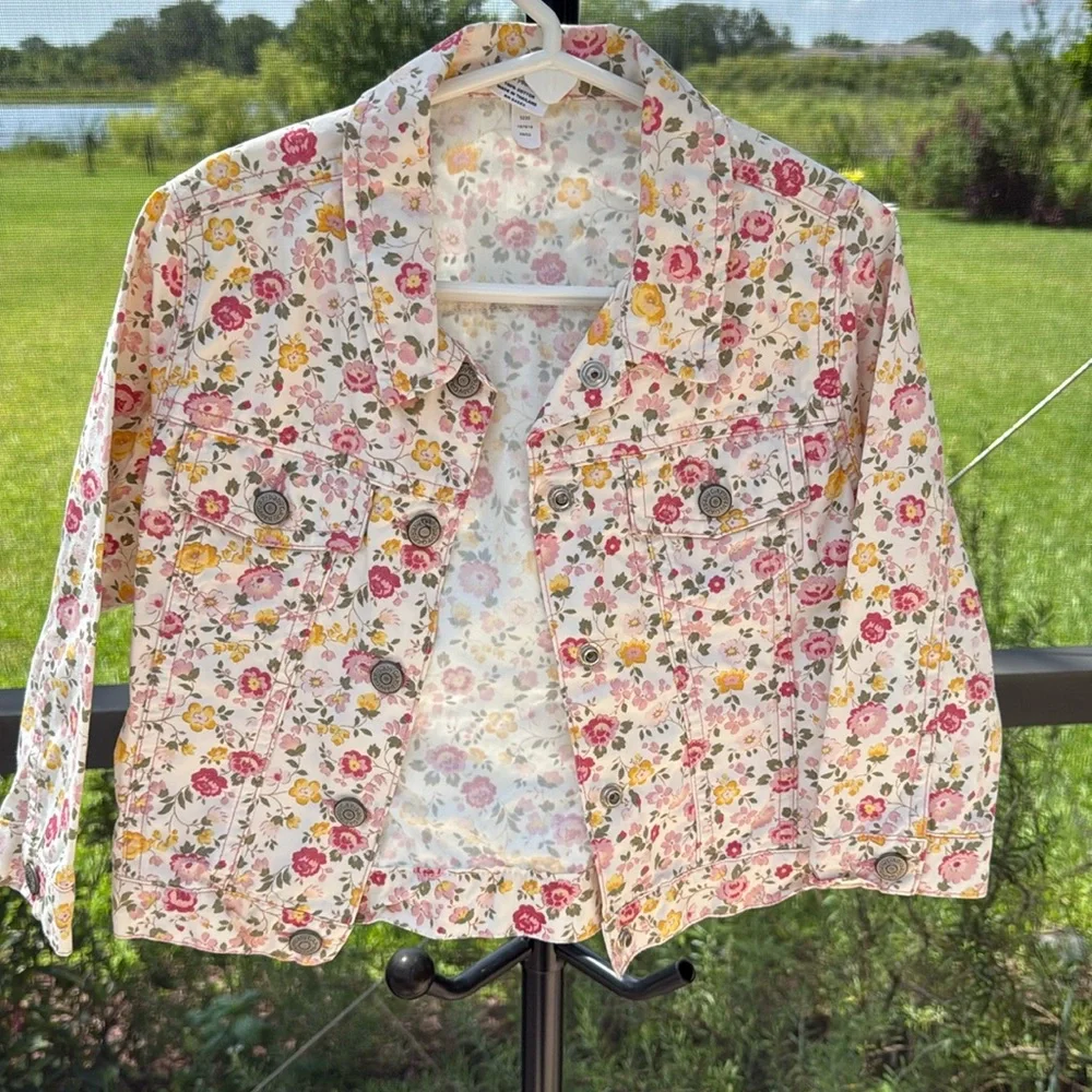 Gap floral cotton girls snap jacket size 3 light weight